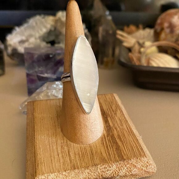 Selenite Sterling Silver Ring Size 6 Boho - Picture 1 of 6